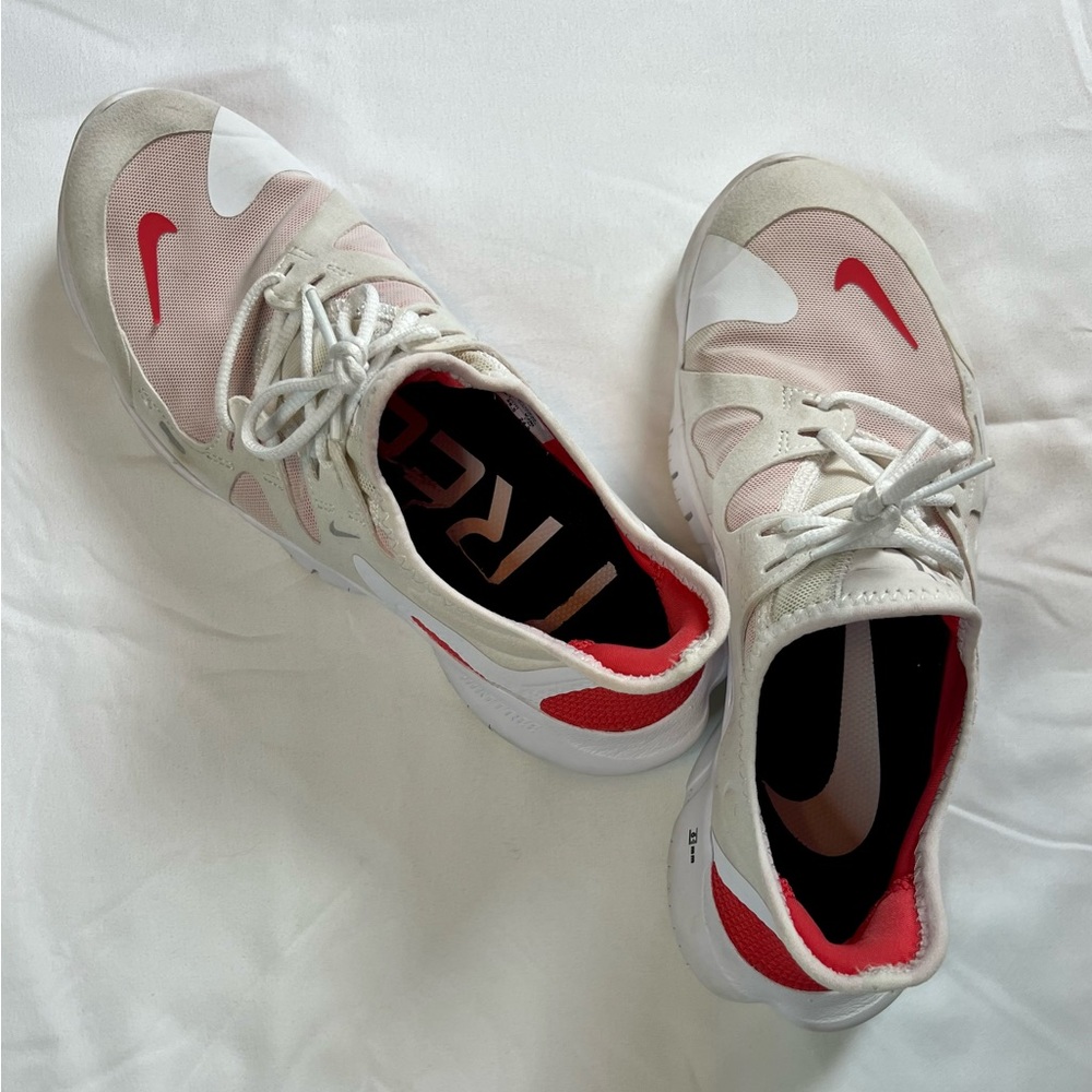 Nike Free 5.0 running shoes- 7.5